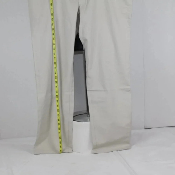 AWAY - Picture 2 of 10